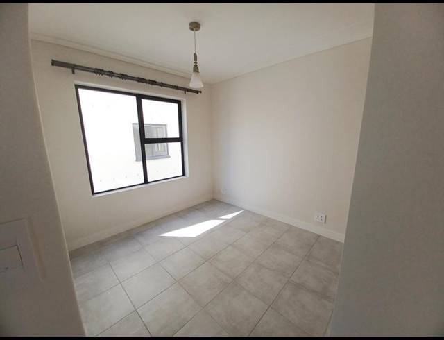 2 BEDROOM PROPERTY TO RENT IN GREENBAY ECO ESTATE